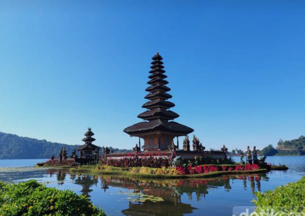 Bedugul  & Tanah lot Tour